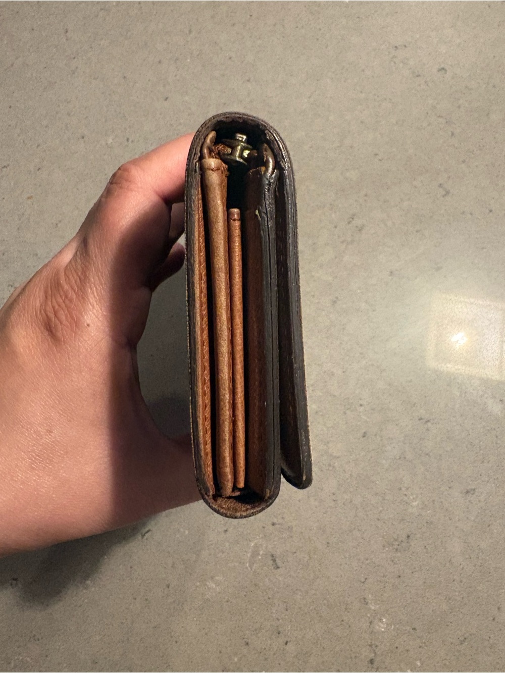 Louis Vuitton vintage Monogram Wallet - Picture 3 of 10